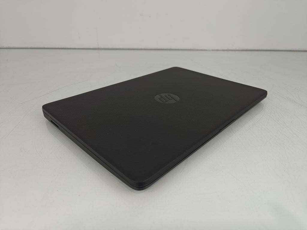 HP 14S-dq0011na 14-in Laptop Intel Pentium Silver N5030 4 GB 128GB SSD Windows 11 Home - Fair