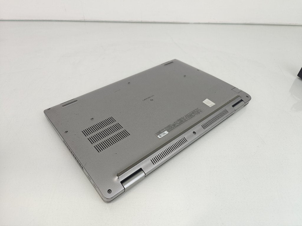 Dell Latitude 5520 15.6-in Laptop Intel Core i5-1145G7 16GB 256GB NVMe Windows