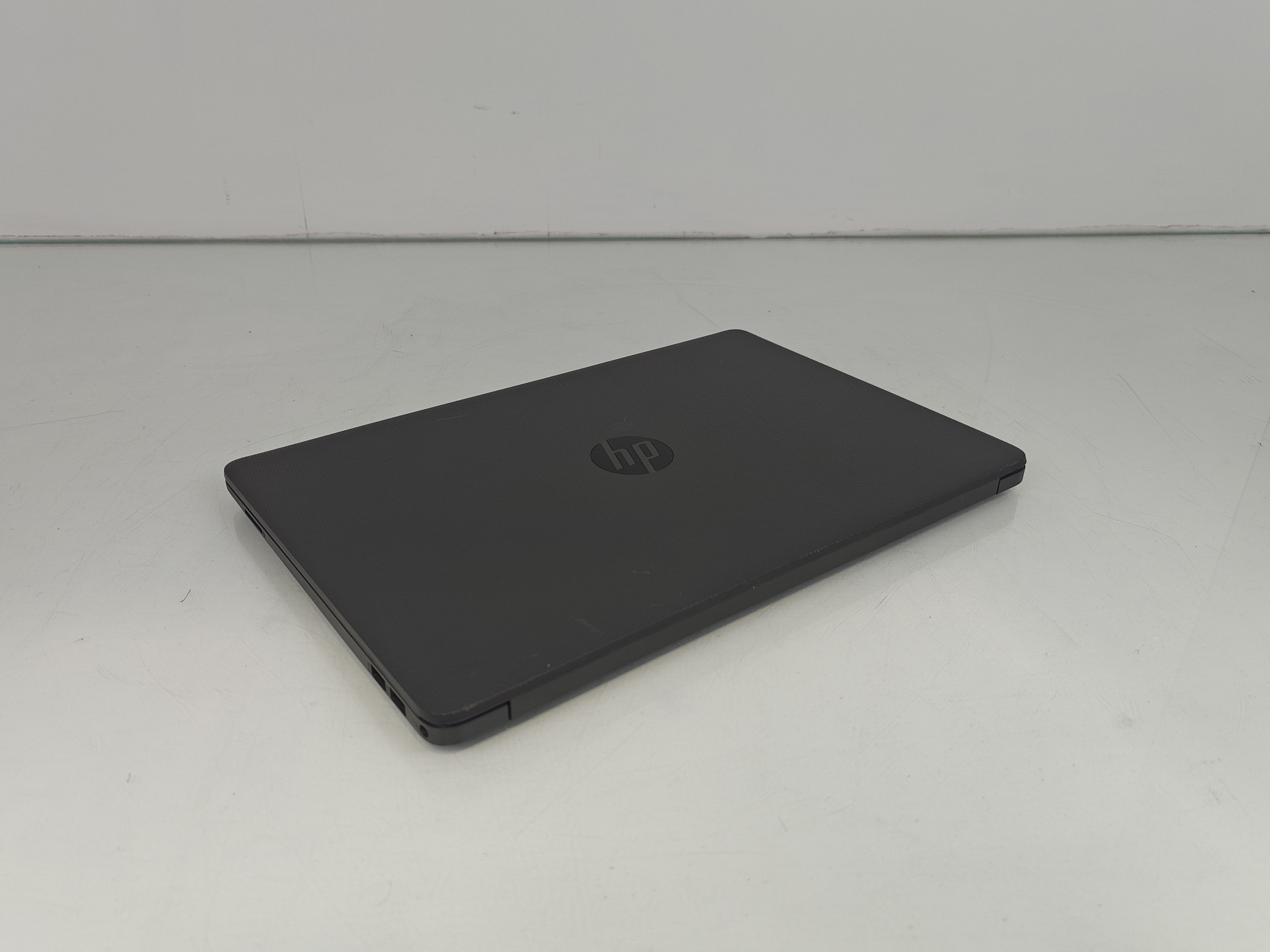 HP 250 G9 15.6-in Laptop Intel Core i5-1235U 16GB 512GB NVMe Windows 11 Pro