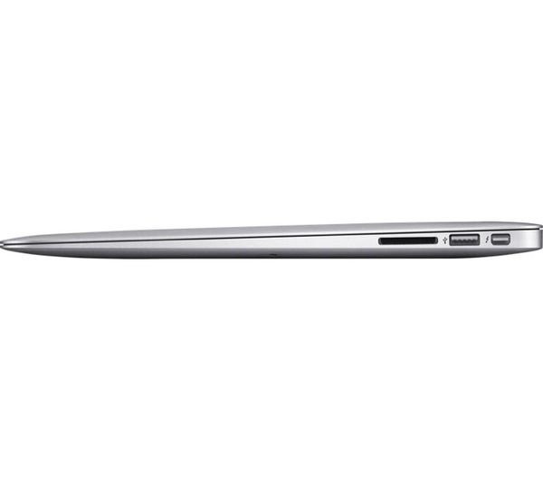 Apple MacBook Air 13-inch 2017 Intel Core i7 2.2GHz 8GB 128GB Silver A1466