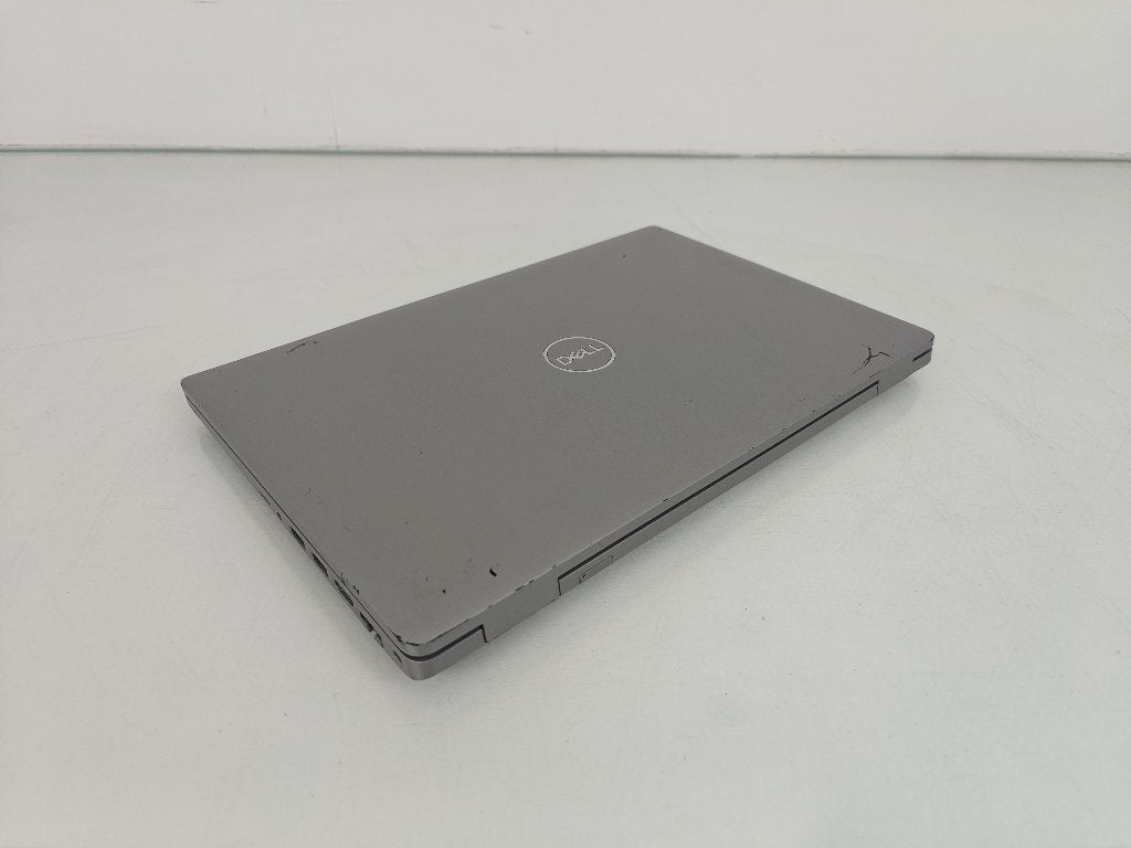 Dell Latitude 5520 15.6-in Laptop Intel Core i7-1185G7 16GB 256GB NVMe Windows