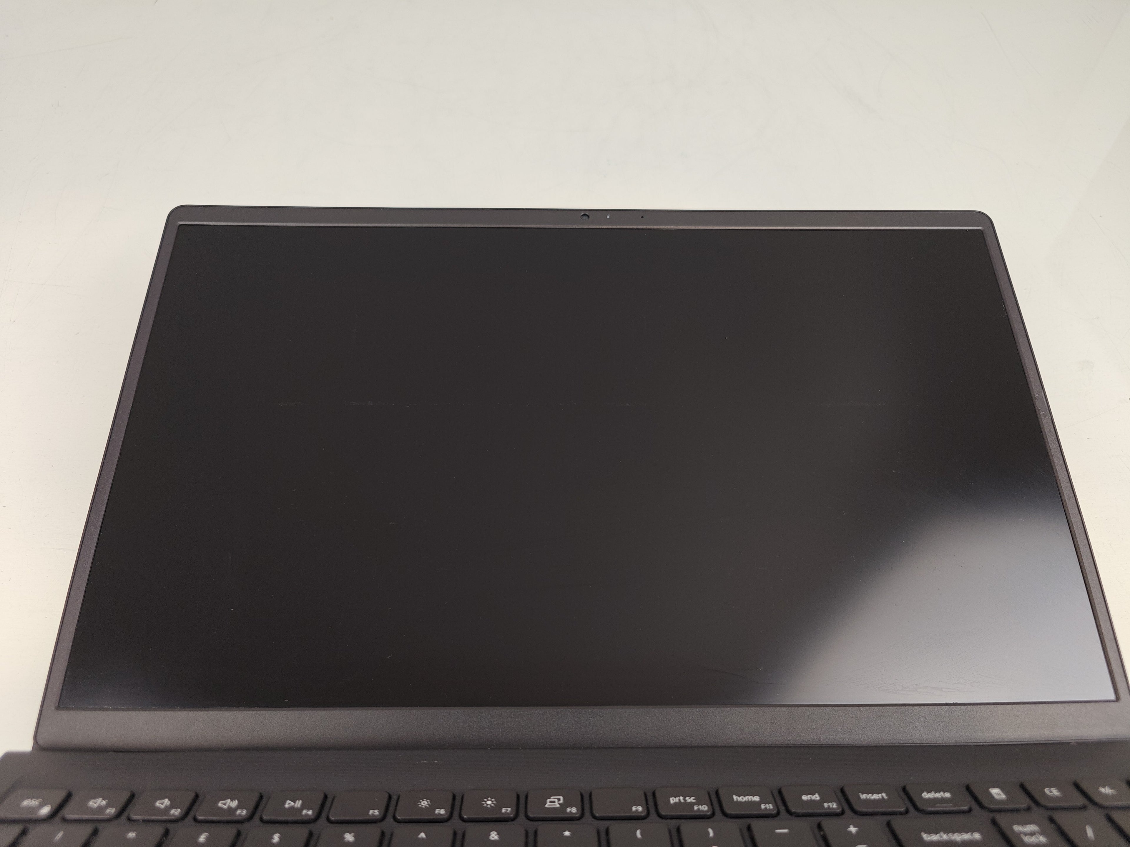 Dell Vostro 3520 15.6-in Laptop Intel Core i5-1235U 8GB 512GB NVMe Windows 11 Pro