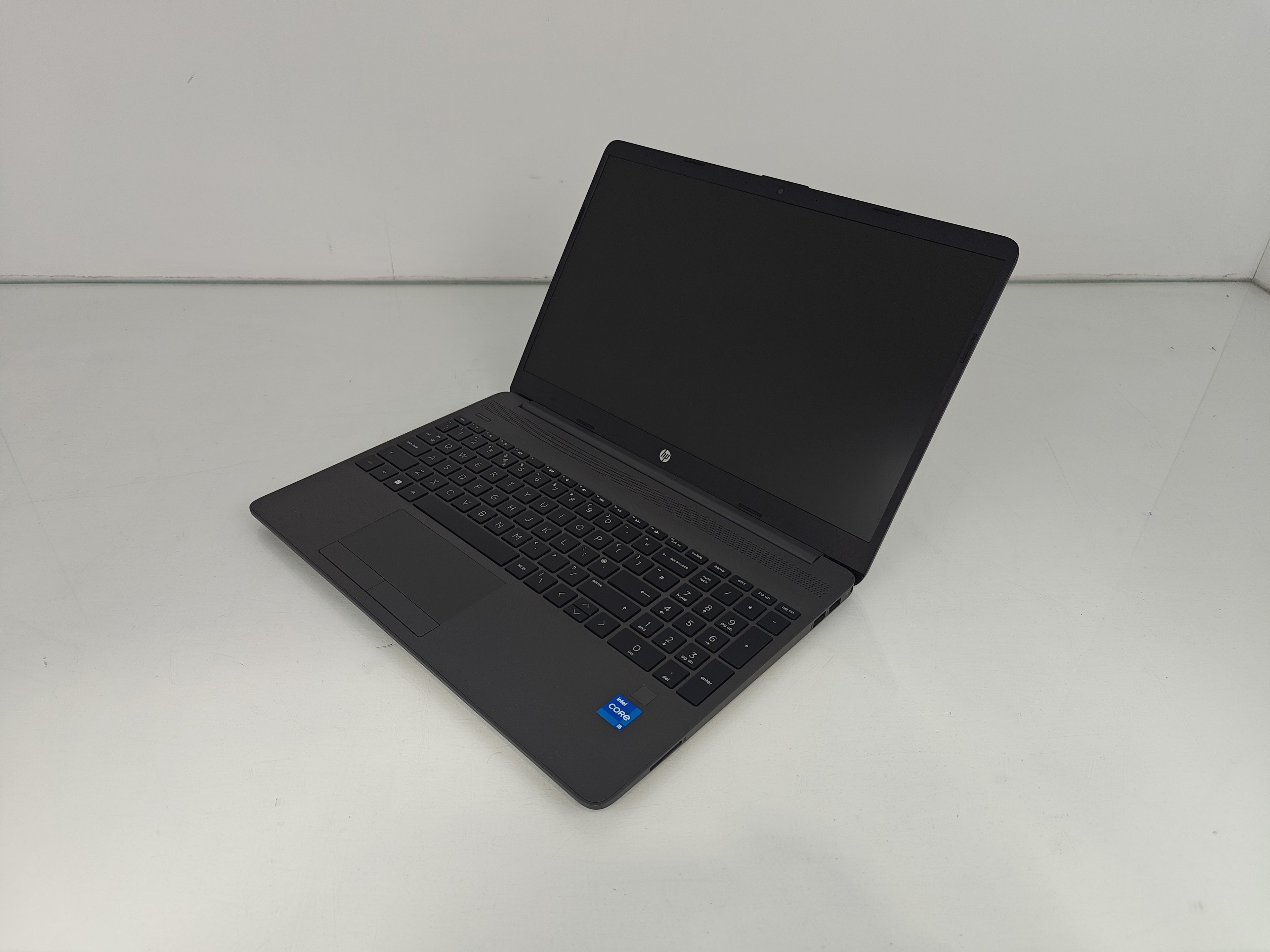 HP 250 G9 15.6-in Laptop Intel Core i5-1235U 16GB 512GB NVMe Windows 11 Pro