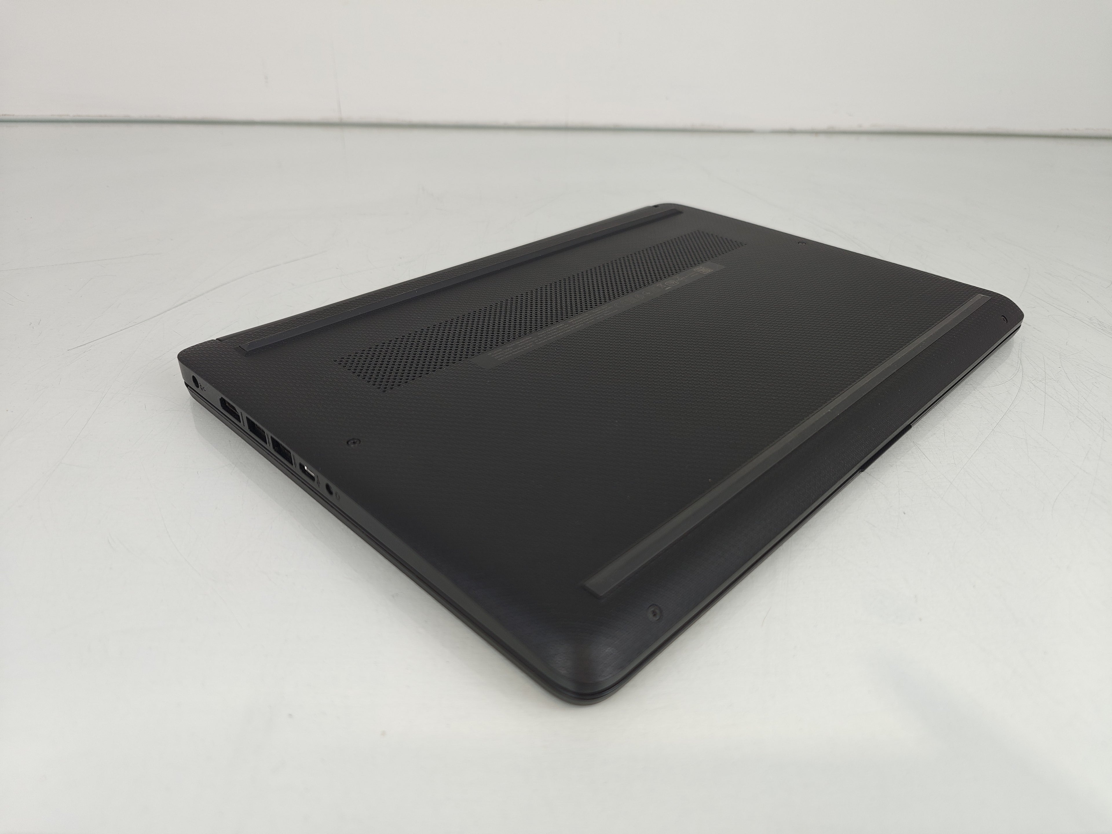 HP 14S-dq0011na 14-in Laptop Intel Pentium Silver N5030 4 GB 128GB SSD Windows 11 Home - Fair