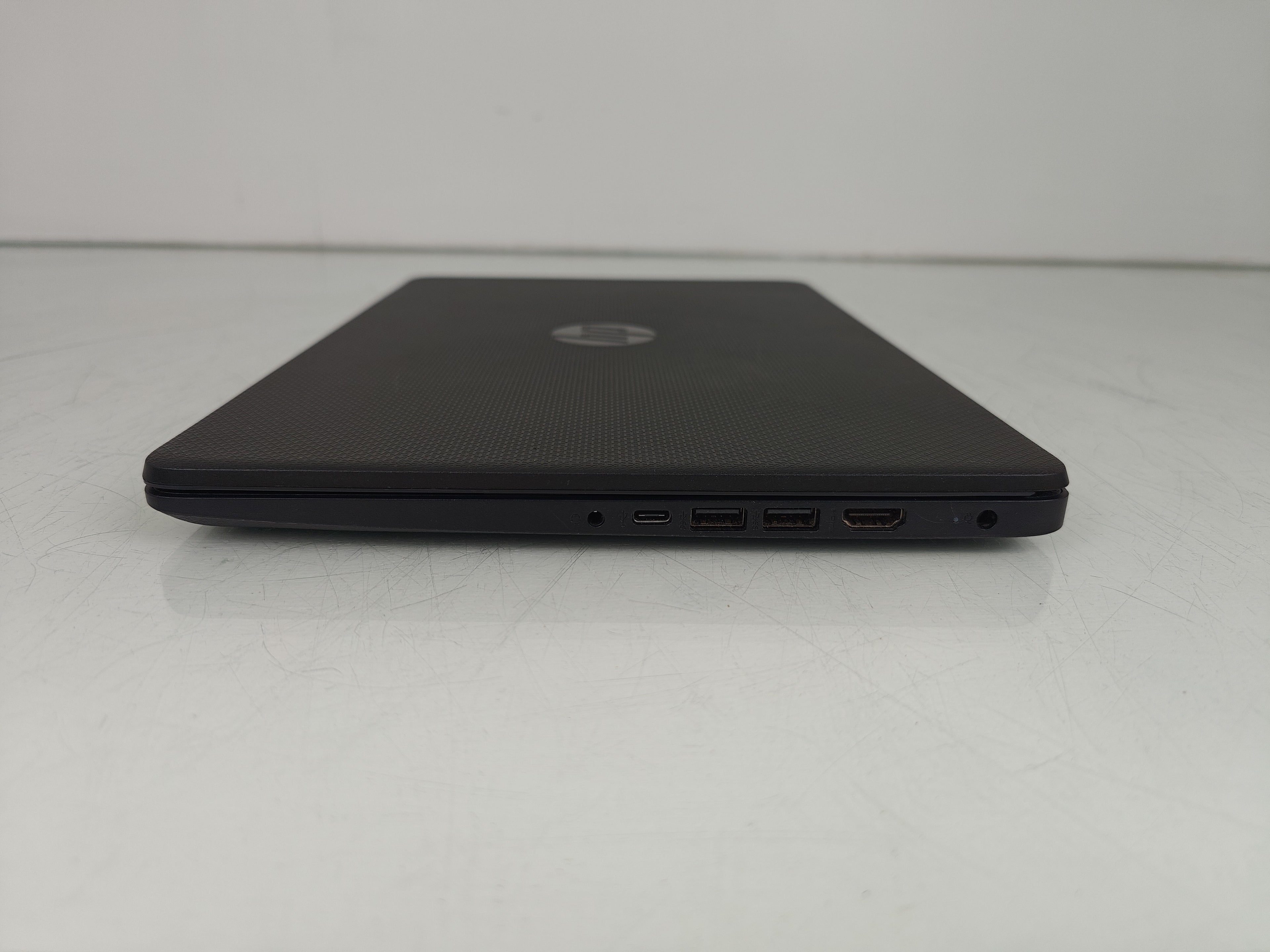 HP 14S-dq0011na 14-in Laptop Intel Pentium Silver N5030 4 GB 128GB SSD Windows 11 Home - Fair